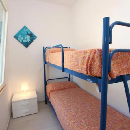Apartment Large With Garden Close To The Sea - By Beahost *